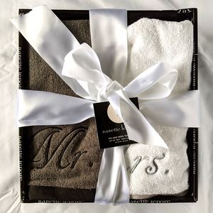 Mr & Mrs Towel Set - nanette lepore